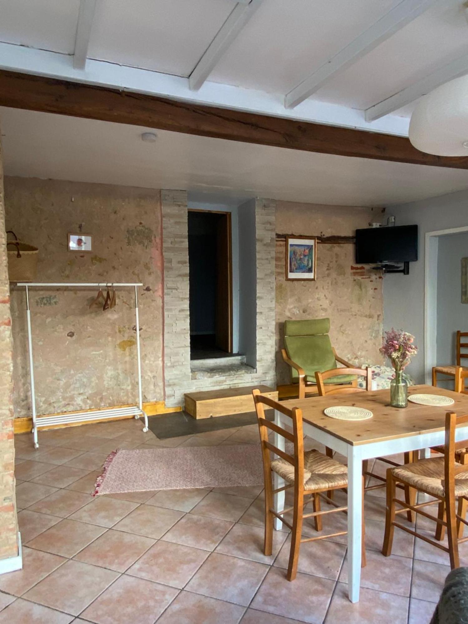 מרסיאק Appartement 3 Pieces Rdc Plein Centre Ville מראה חיצוני תמונה