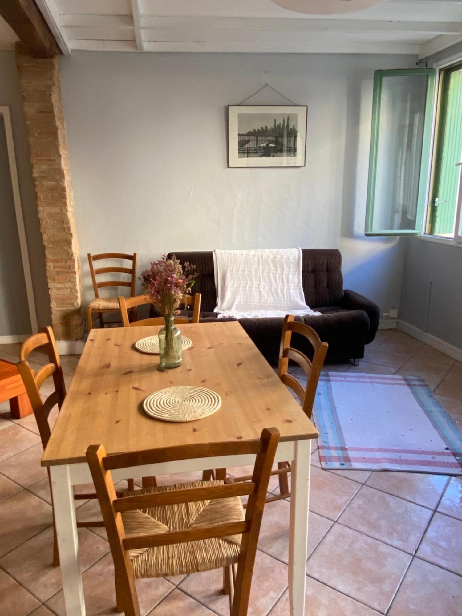 מרסיאק Appartement 3 Pieces Rdc Plein Centre Ville מראה חיצוני תמונה