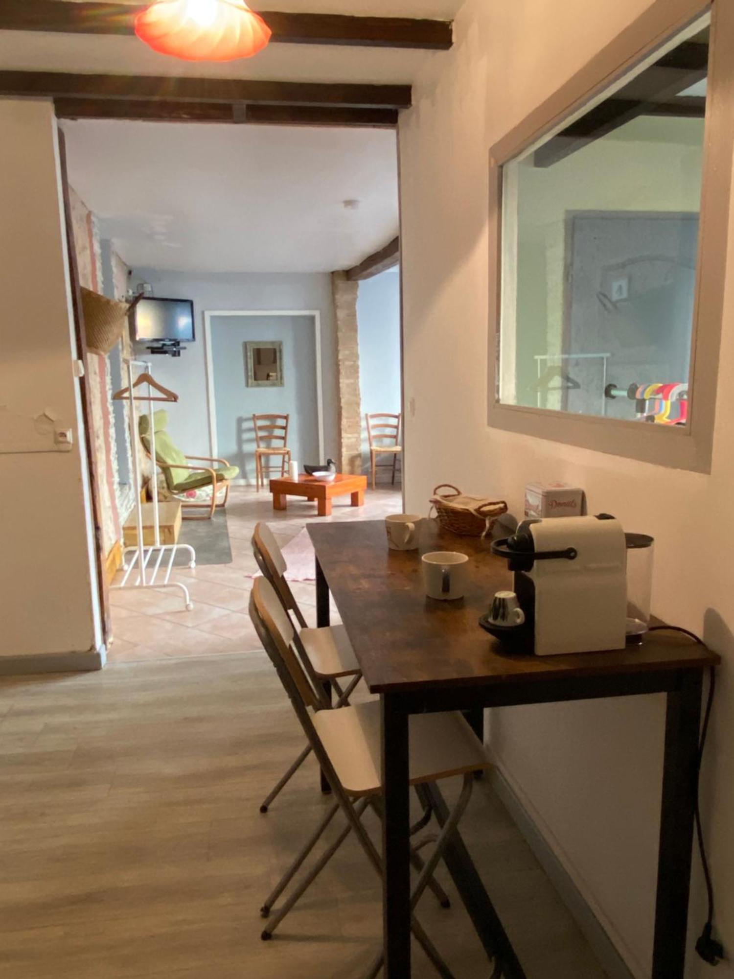 מרסיאק Appartement 3 Pieces Rdc Plein Centre Ville מראה חיצוני תמונה